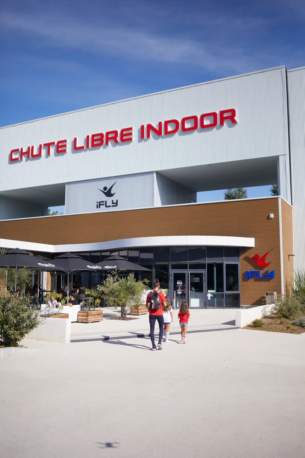 Le premier iFLY de France a été ouvert à Lyon.