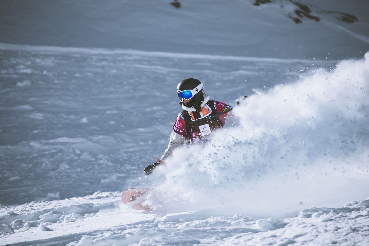 Anna Martinez, championne de snowboard freeride / Crédit Mia Maria Knoll