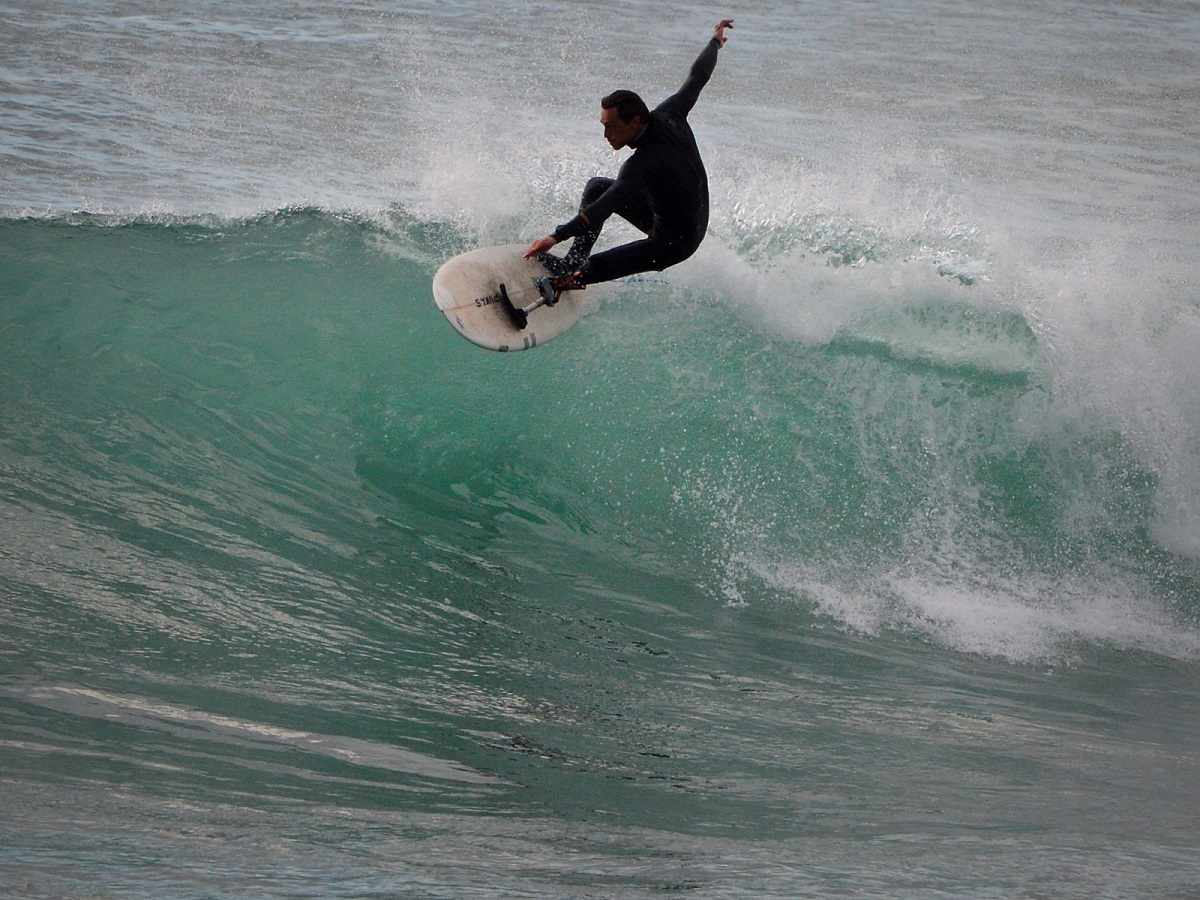 Eric Dargent, champion de para surf (Crédit photo Bonelli)
