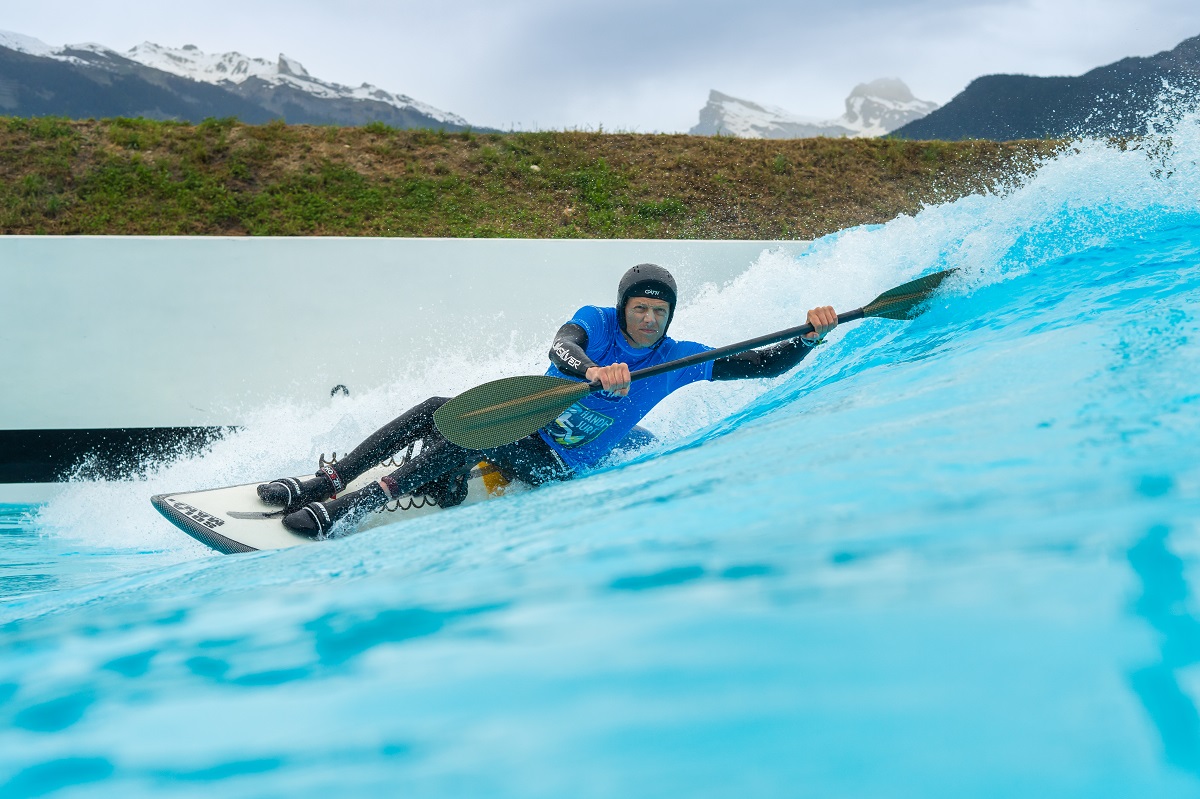 Guillaume Colin en para surf / Crédit photo FFS