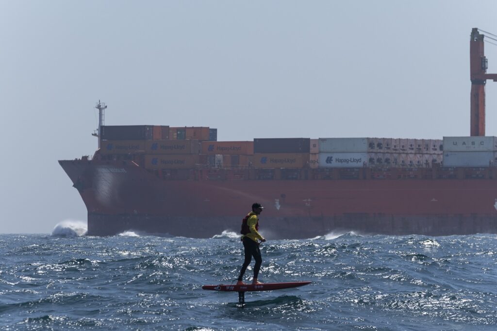 Une belle traversée de la Manche en supfoil pour Erwan Jauffroy - Crédit photo Pierre Bouras Photographie