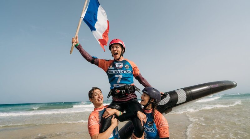 Kylie Belloeuvre, championne du monde de wingfoil 2026 en FreeFly-Slalom