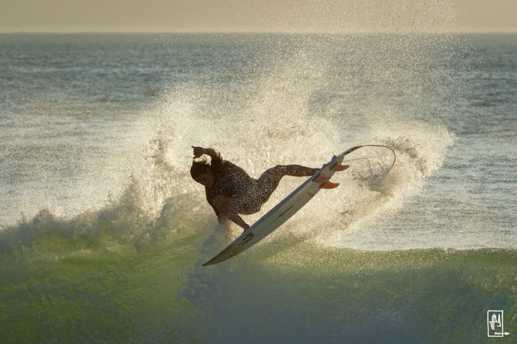Renan Grainville, surfeur français / Crédit photo Jean-Marc Alexia